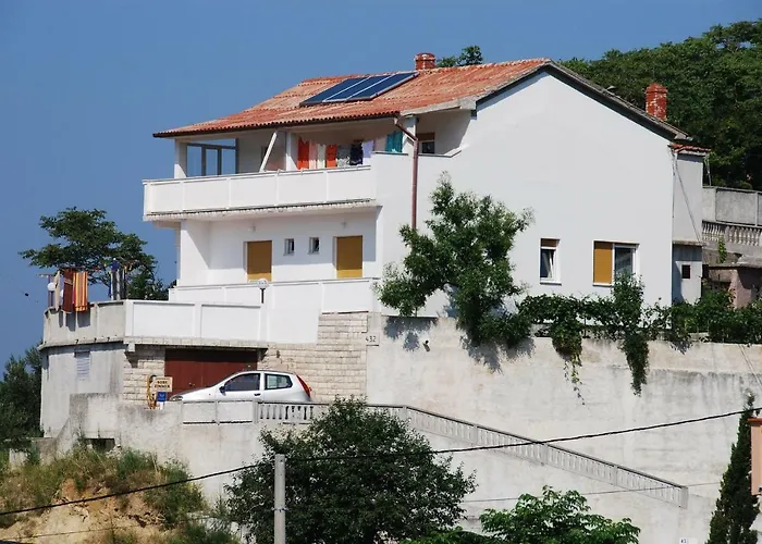 Kampor Apartments