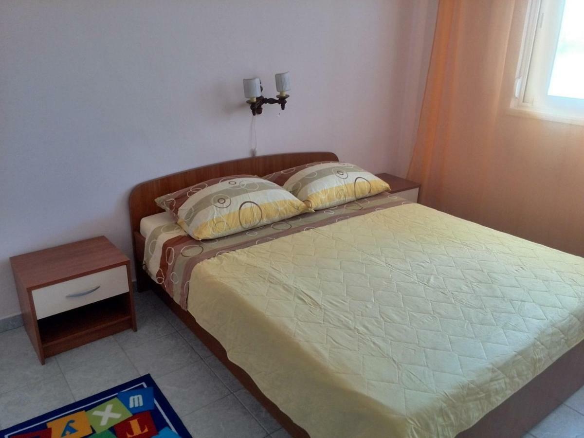 Kampor Apartments Kampor